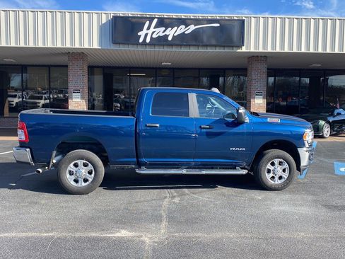 Used 2024 RAM 2500 Big Horn w/ Bed Utility Group image 4