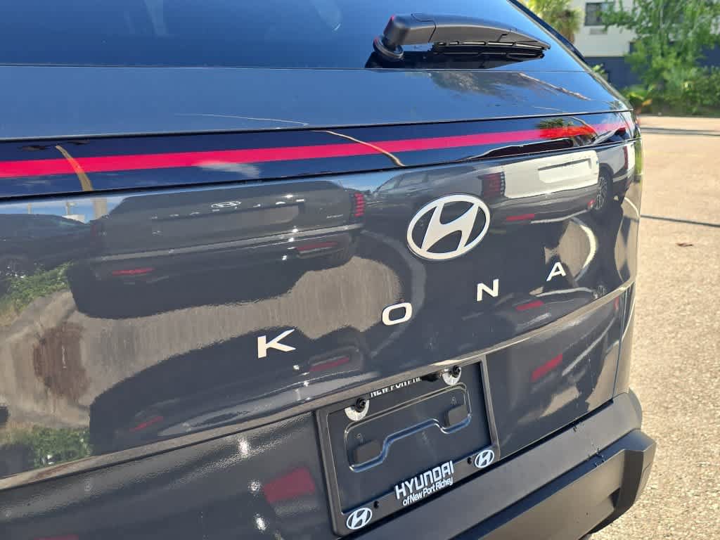 New 2027 Hyundai Kona SEL Sport FWD image 13