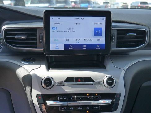 Used 2023 Ford Explorer XLT w/ Equipment Group 202A image 53