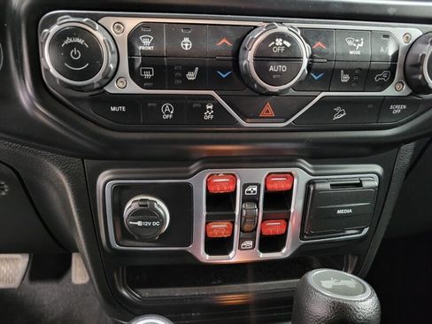 Used 2020 Jeep Wrangler Unlimited Sport image 28