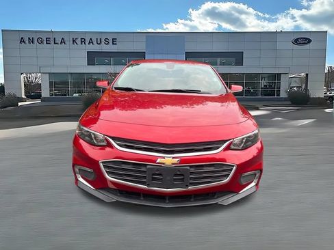 Used 2016 Chevrolet Malibu LT FWD image 2
