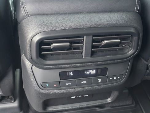 New 2025 Honda Pilot EX-L image 15