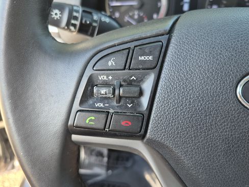 Used 2017 Hyundai Tucson Sport FWD image 32