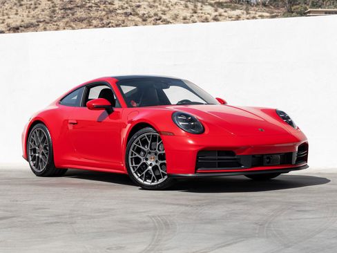Certified 2025 Porsche 911 Carrera T RWD image 9