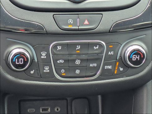 Used 2022 Chevrolet Equinox RS AWD/4WD image 26
