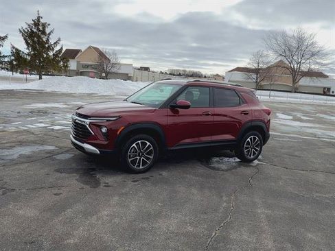 Used 2024 Chevrolet TrailBlazer LT w/ LT Cold Weather Package image 28