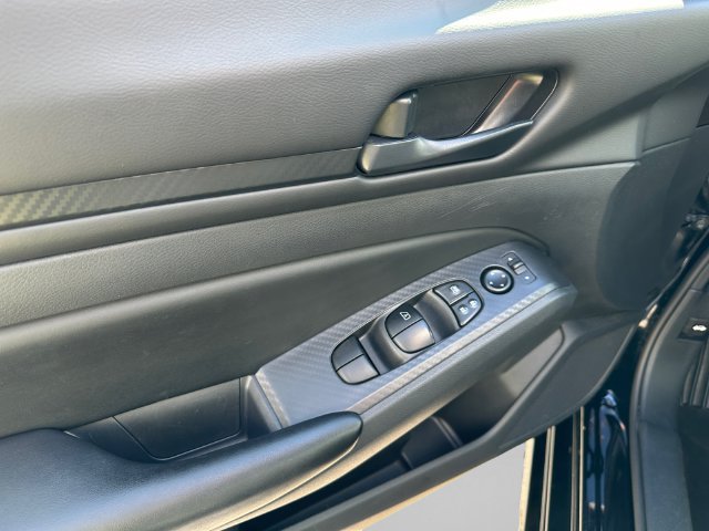 Certified 2024 Nissan Altima 2.5 S FWD image 12
