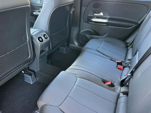 New 2026 Mercedes-Benz GLB 250 image 22