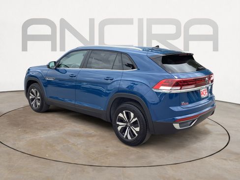 New 2026 Volkswagen Atlas Cross Sport SE FWD image 6