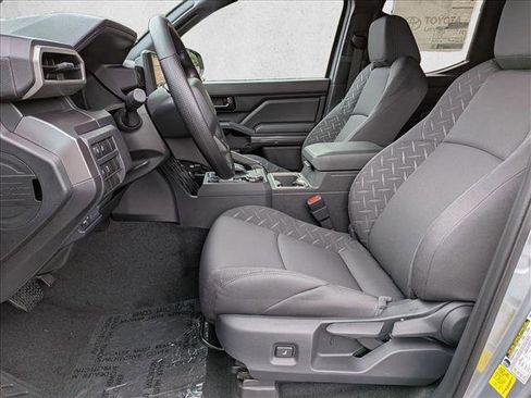 New 2026 Toyota Tacoma SR5 AWD/4WD image 4