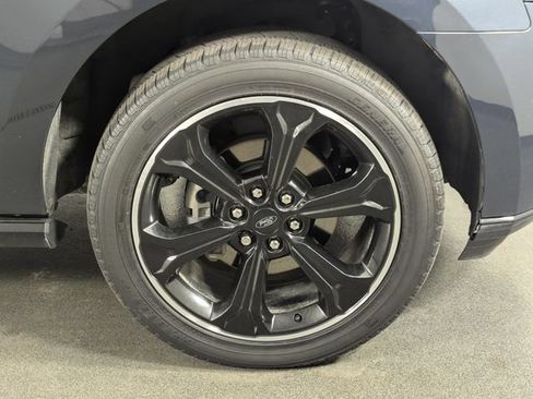 Used 2023 Ford Expedition Max Limited AWD/4WD image 12