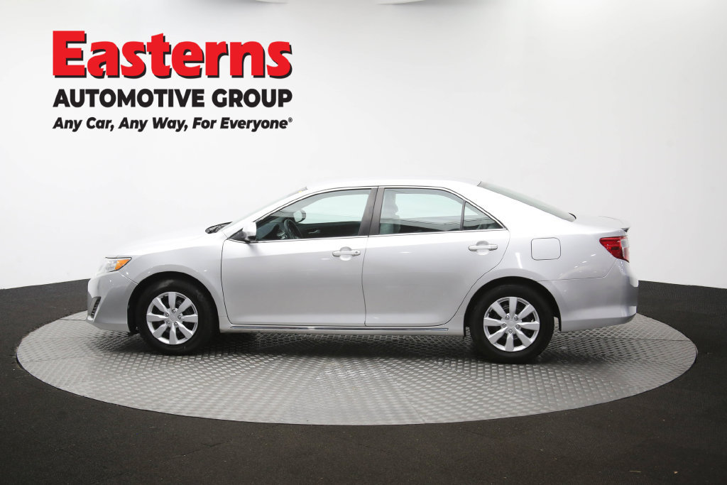 Used 2014 Toyota Camry LE FWD image 61