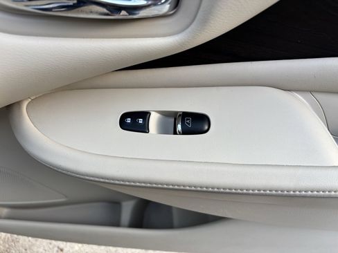 Used 2019 Nissan Murano Platinum w/ Cargo Package image 30