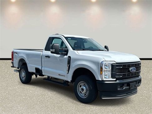 New 2026 Ford F250 XL image 3