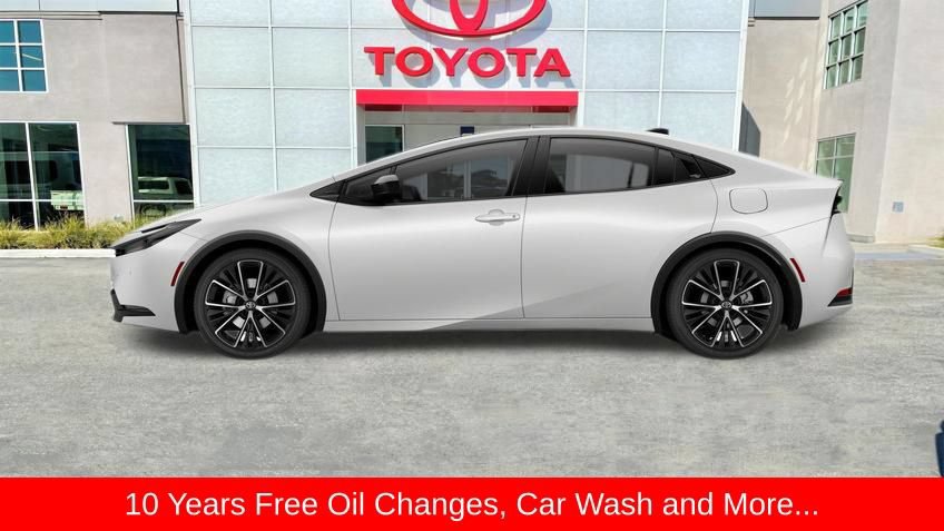 New 2027 Toyota Prius Limited w/ Limited Premium Package FWD image 16