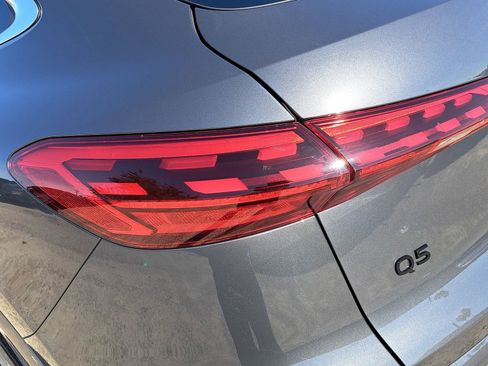 New 2025 Audi Q5 Premium Plus image 38