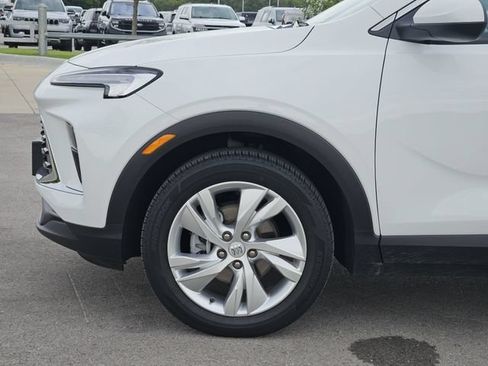Used 2025 Buick Encore GX Preferred FWD image 10