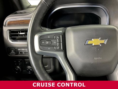 Used 2024 Chevrolet Tahoe Premier AWD/4WD image 11