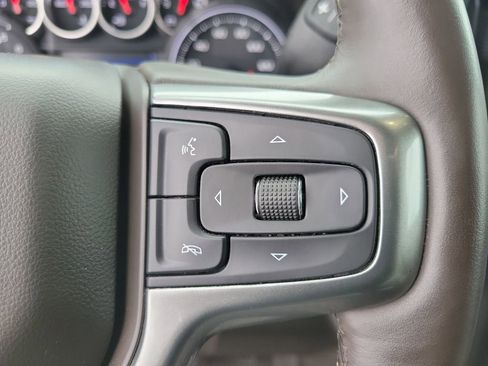 Certified 2021 Chevrolet Silverado 1500 LTZ w/ LTZ Convenience Package II image 23