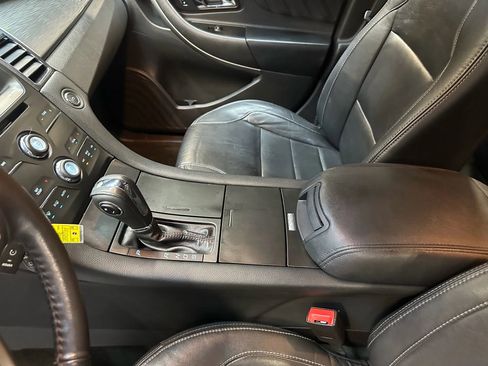 Used 2014 Ford Taurus SEL w/ Equipment Group 201A image 18