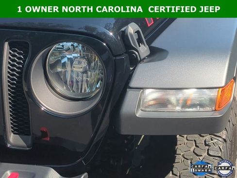 Certified 2023 Jeep Wrangler Unlimited Rubicon w/ Cold Weather Group AWD/4WD image 17