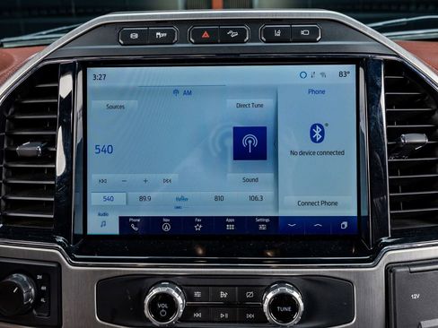 Used 2022 Ford F450 Platinum w/ FX4 Off-Road Package image 25