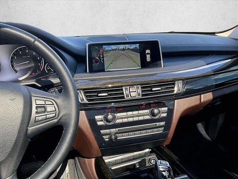 Used 2014 BMW X5 xDrive50i image 8