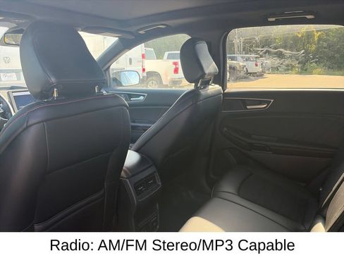 Used 2022 Ford Edge ST-Line AWD/4WD image 12