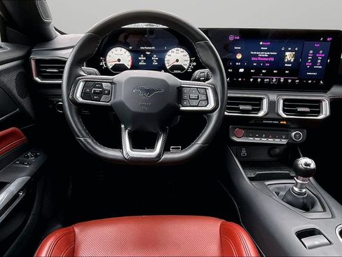 Used 2024 Ford Mustang GT Premium RWD image 5