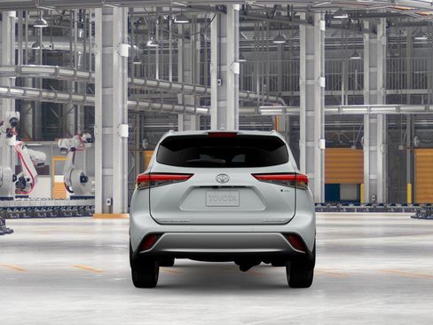 New 2026 Toyota Highlander Platinum image 22