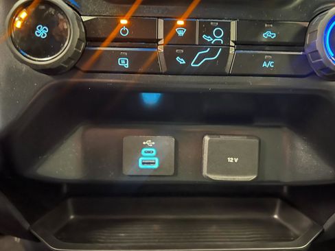 Used 2025 Ford F250 XLT image 47