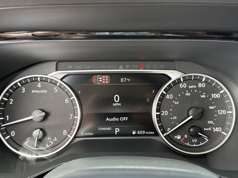 New 2026 Nissan Pathfinder SV w/ SV Premium Package FWD image 12