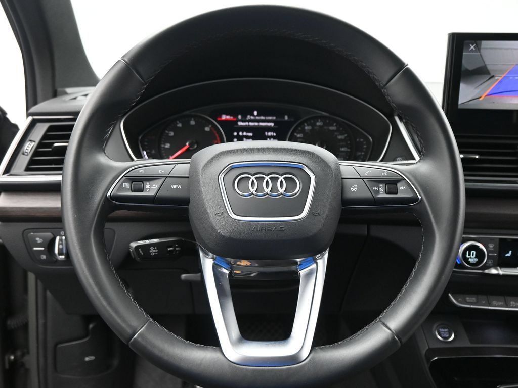 Used 2023 Audi Q5 2.0T Premium w/ Convenience Package AWD/4WD image 17
