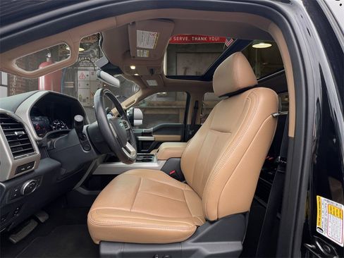 Used 2022 Ford F250 Lariat w/ Lariat Ultimate Package image 13