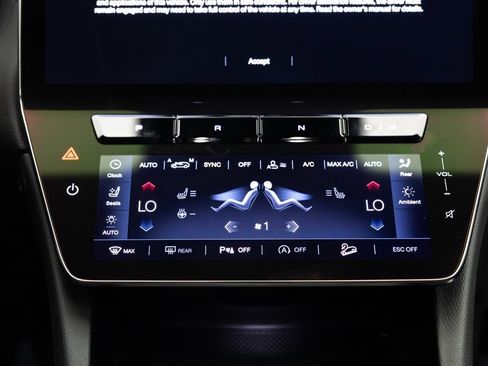 Used 2024 Maserati Grecale GT image 60