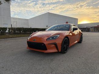 Used 2023 Toyota GR86 10th Anniversary SE video 1