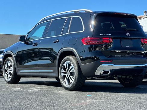 Used 2026 Mercedes-Benz GLB 250 image 3