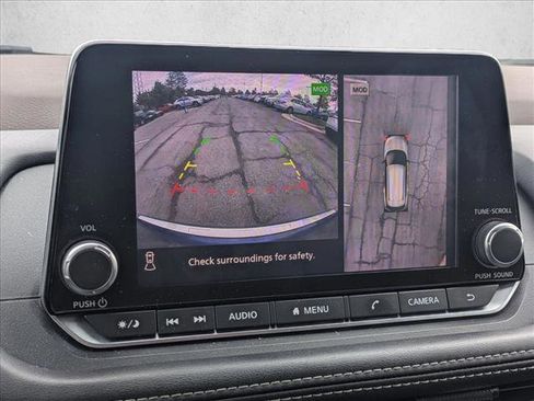 Used 2021 Nissan Rogue SV image 27