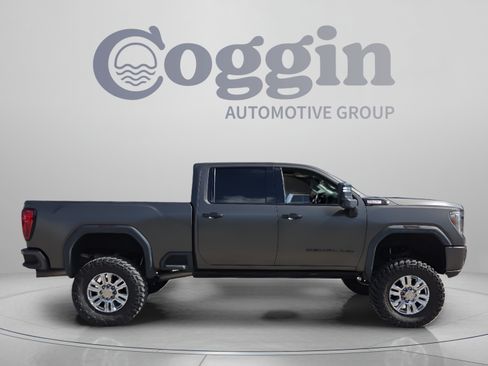 Used 2023 GMC Sierra 2500 Denali w/ Denali Ultimate Package AWD/4WD image 6