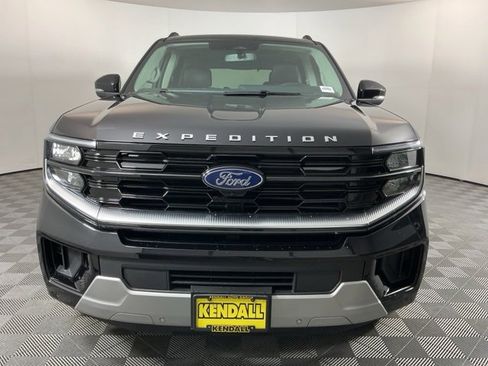 New 2025 Ford Expedition Platinum w/ Platinum Ultimate Package image 2