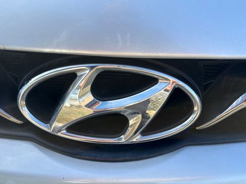 Used 2013 Hyundai Elantra Limited w/ Technology Pkg image 45