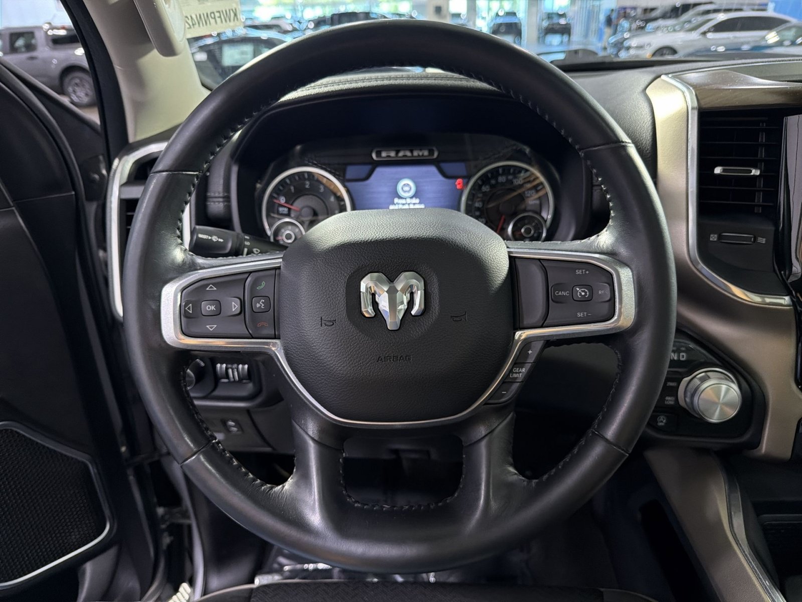 Used 2022 RAM 1500 Laramie AWD/4WD image 23