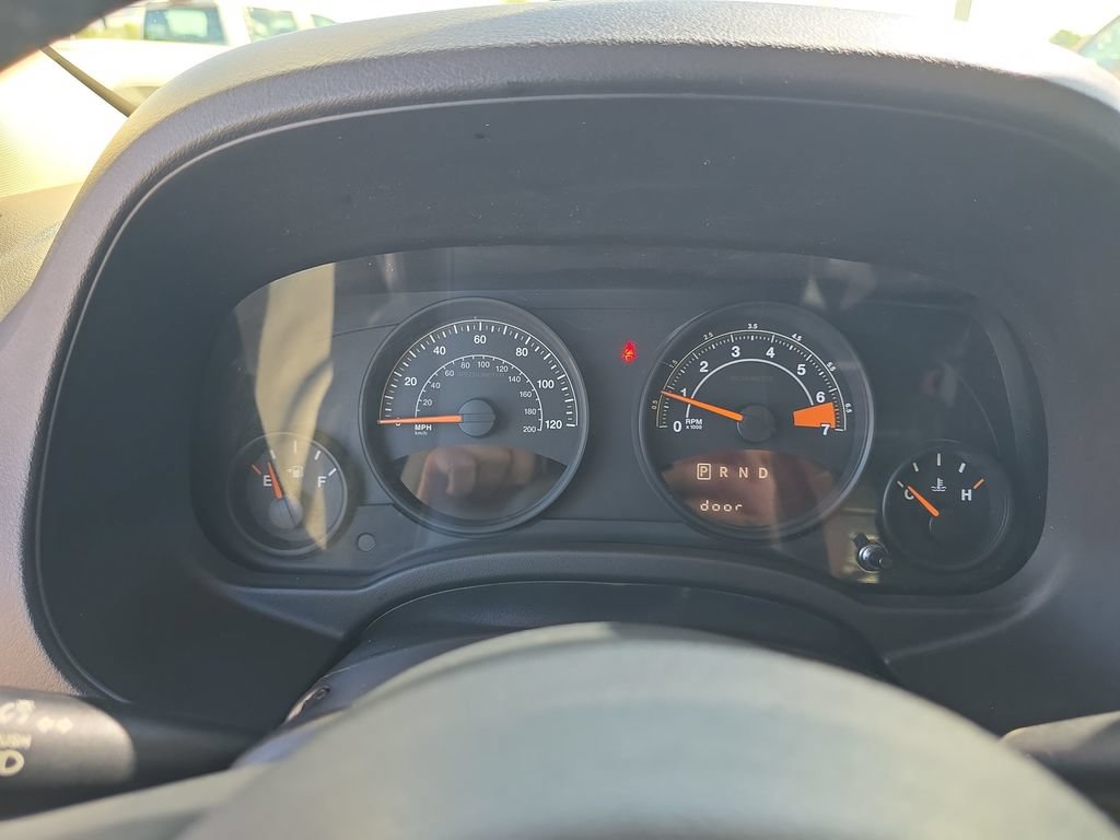 Used 2016 Jeep Patriot High Altitude FWD image 21