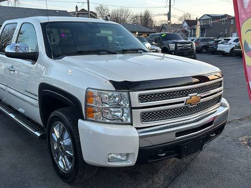Used 2013 Chevrolet Silverado 1500 LTZ w/ LTZ White Diamond Edition image 13