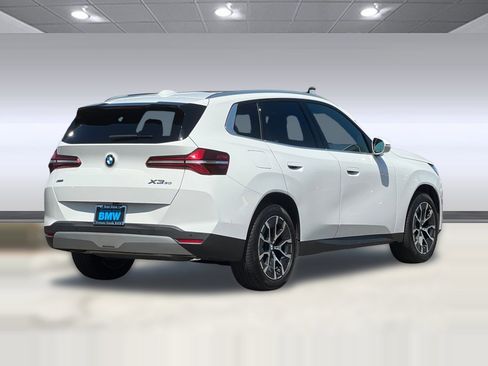 Used 2025 BMW X3 xDrive30 w/ Convenience Package AWD/4WD image 8