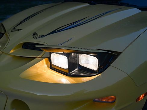 Used 2002 Pontiac Firebird Trans Am RWD image 77