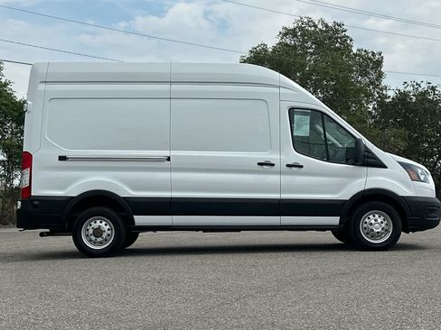 Certified 2025 Ford Transit 250 148 High Roof AWD image 8