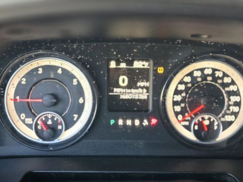 Used 2014 RAM 1500 Big Horn RWD image 27