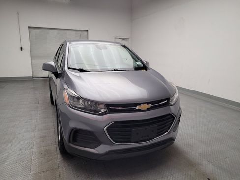 Used 2020 Chevrolet Trax LS w/ Tint and Cruise Package FWD image 14