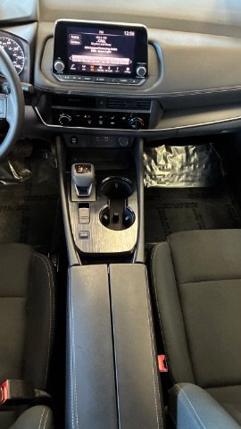 Used 2025 Nissan Rogue S FWD image 25